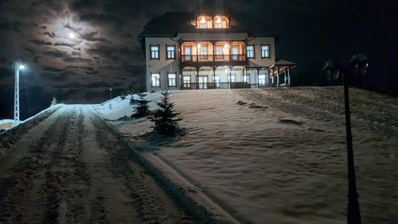 Maramures Belvedere Alloggio per agriturismo Petrova